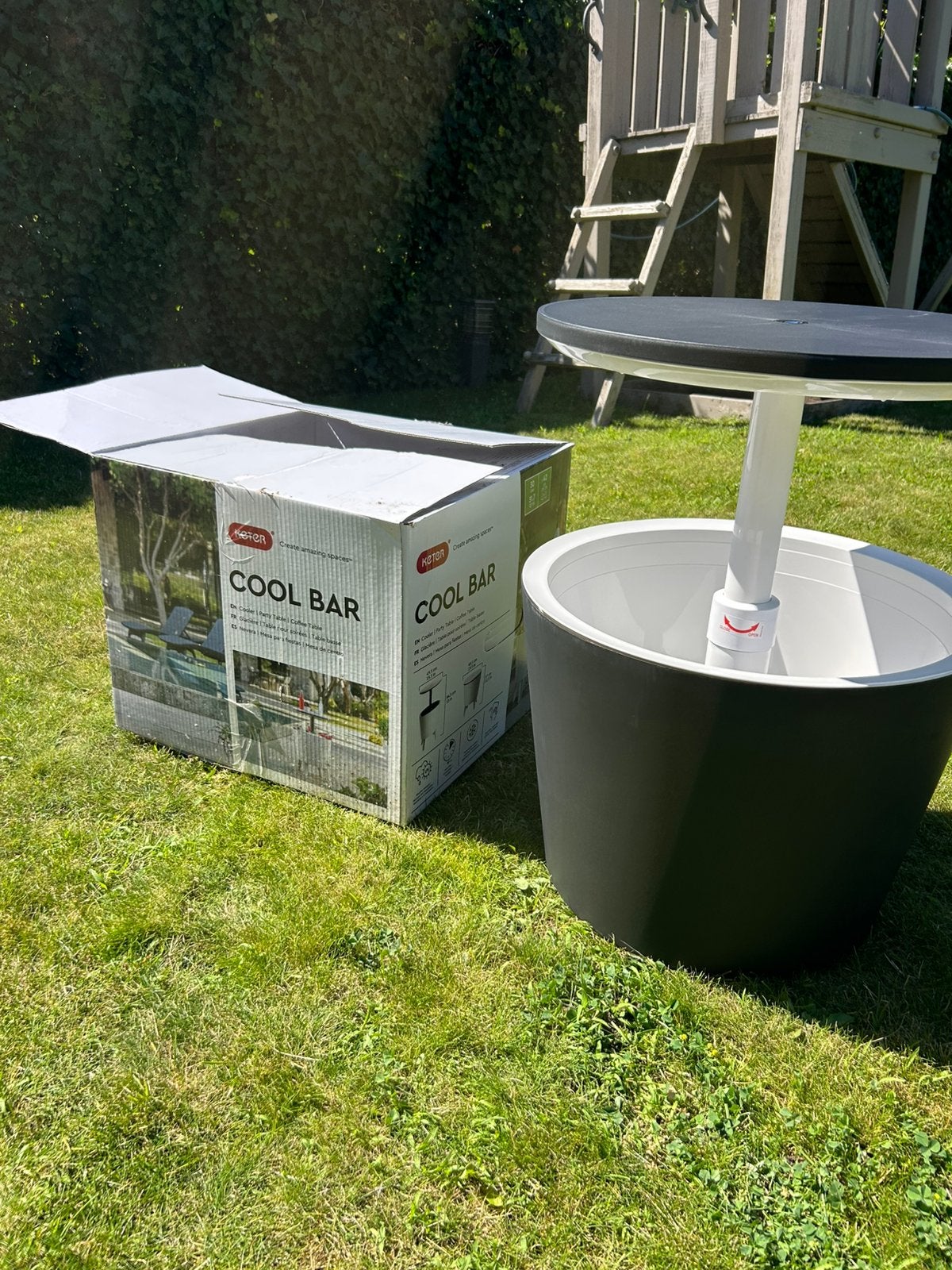 Cool bar Keter zwart wit koelbox partytafel bijzettafel, Ophalen of Verzenden, Nieuw, Kunststof