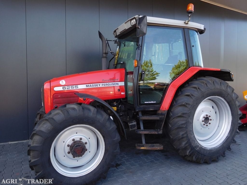 Massey Ferguson 6255, Zakelijke goederen, Agrarisch | Tractoren, Ophalen, 80 tot 120 Pk, Gebruikt, -