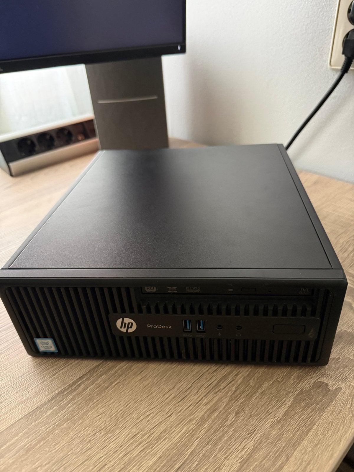 HP PoDesk 400 G3 SFF Windows 11:i3-6100, 8GB DDR4, 240GB SSD, Computers en Software, Ophalen, Gebruikt, 8 GB, SSD