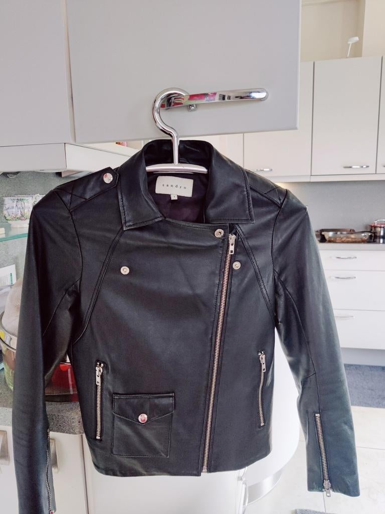 Sandro leren jas maat 1 36 als nieuw € 499, Ophalen of Verzenden, Zo goed als nieuw, Maat 36 (S), Zwart