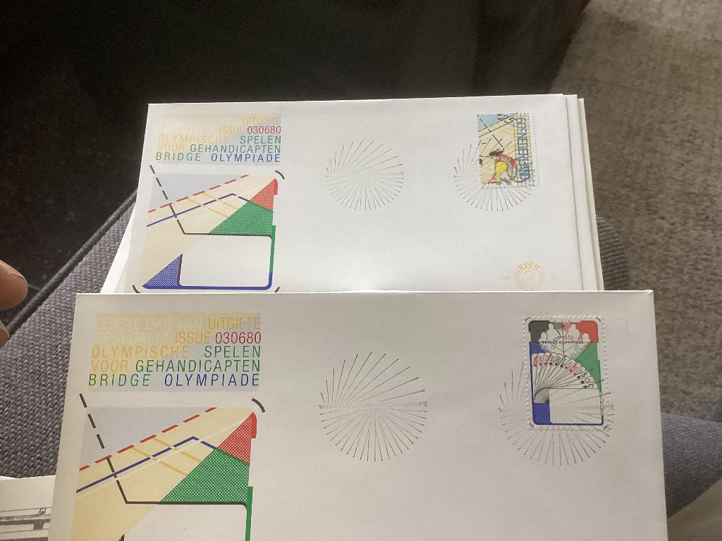 No2195 Afwijkend E185 met 1 zegel Nederland jaargangen fdc, Postzegels en Munten, Postzegels | Eerstedagenveloppen, Ophalen, Onbeschreven