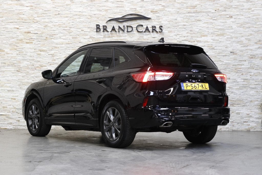 Ford Kuga 2.5 PHEV Titanium X ST LINE | CAMERA | VIRTUAL COC, Gebruikt, Euro 6, 4 cilinders, Zwart