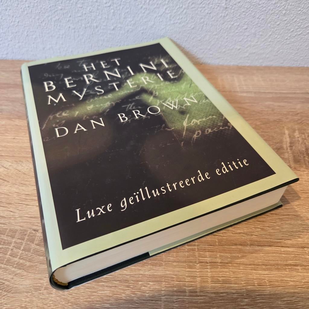 Het Bernini Mysterie - Luxe Geïllustreerde Editie - nieuwst., Boeken, Ophalen of Verzenden, Zo goed als nieuw, Dan Brown