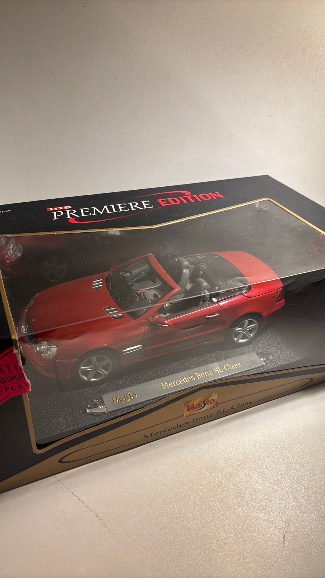 Mercedes benz sl class red maisto 1.18, Hobby en Vrije tijd, Maisto, Ophalen of Verzenden, A, A
