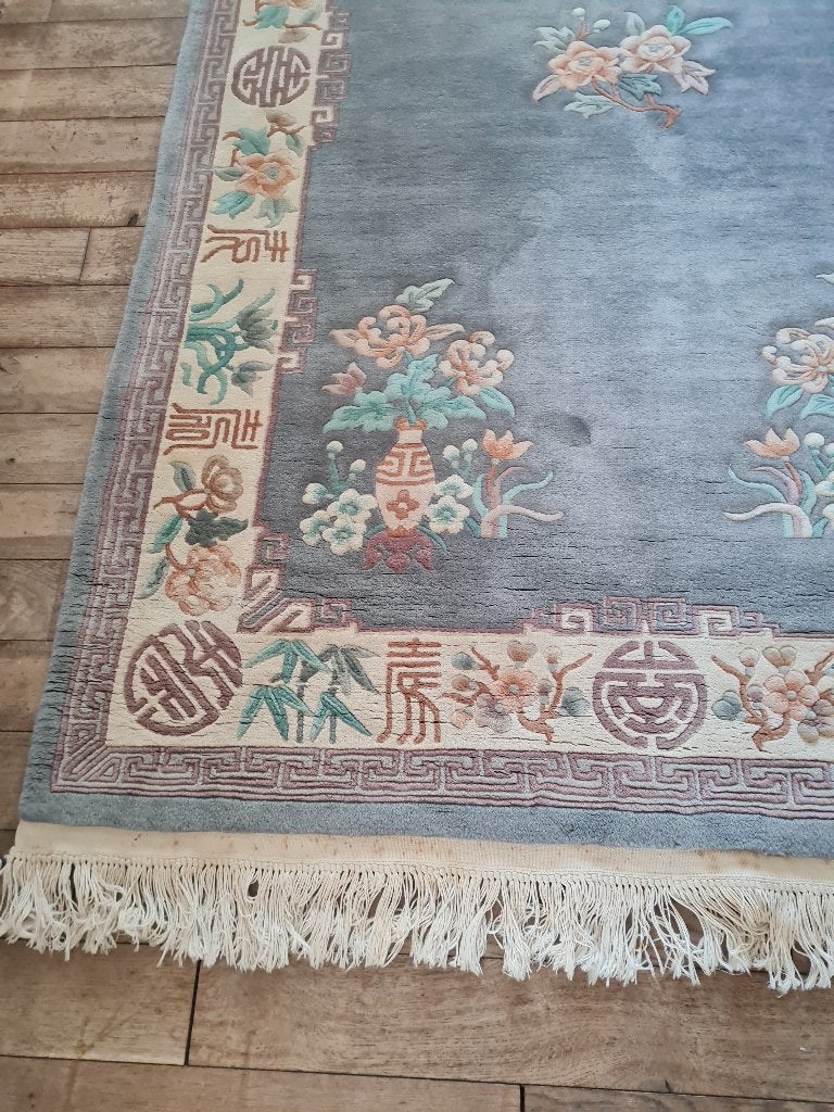 Vintage hand geknoopt tapijt overwegend grijs van kleur, Heikant 21 Kaatsheuvel, 150 tot 200 cm, Belle Vieille Brocante, 200 cm of meer
