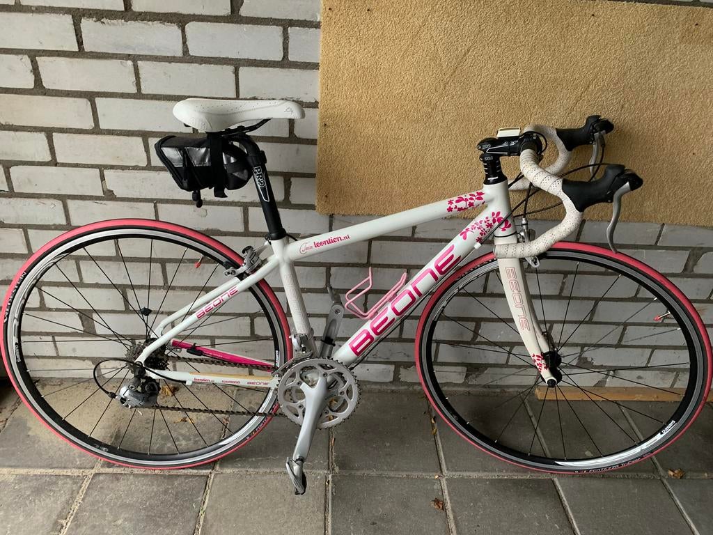 Racefiets dames Beone Leontien, Fietsen en Brommers, Fietsen | Racefietsen, Overige merken, 28 inch, Aluminium, Zo goed als nieuw