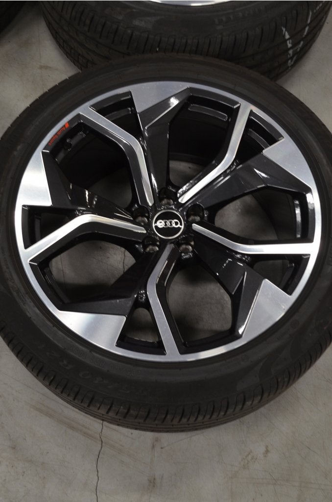 Originele 21" Audi Q7 5x112 ET25 66.6 Velgen + Zomerbanden, Niet ingevuld, Gebruikt, 285 mm, Banden en Velgen