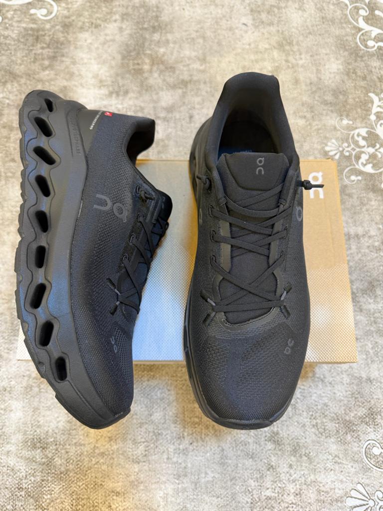 On Running Cloudmonster Sneakers - Maat 42, Ophalen of Verzenden, Zo goed als nieuw, Zwart, Sneakers of Gympen