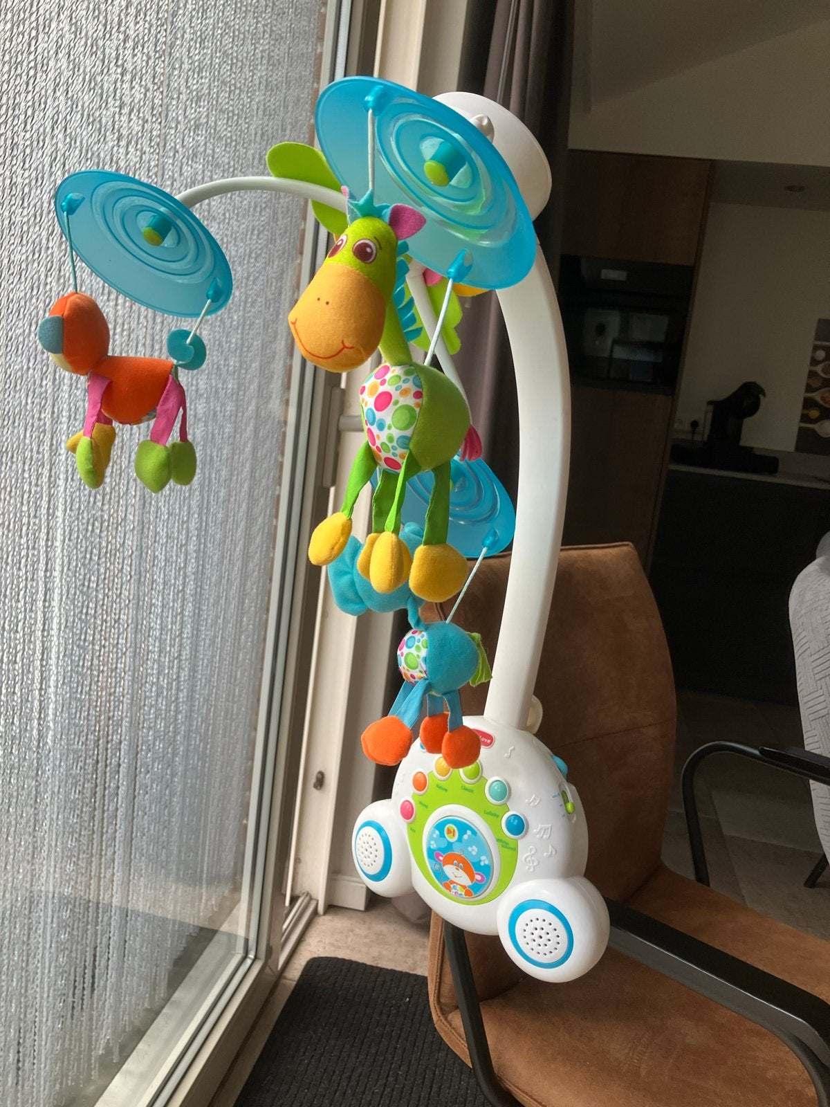 Tiny Love muziekmobiel met Licht en Geluid, Ophalen, Zo goed als nieuw, Mobiel, Met licht