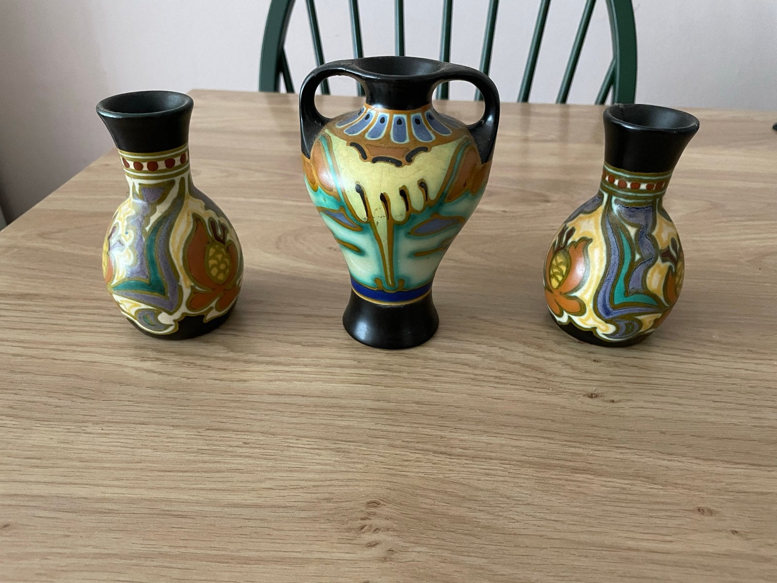 Set van 3 Goudse aardewerk vazen, Holland, Ophalen
