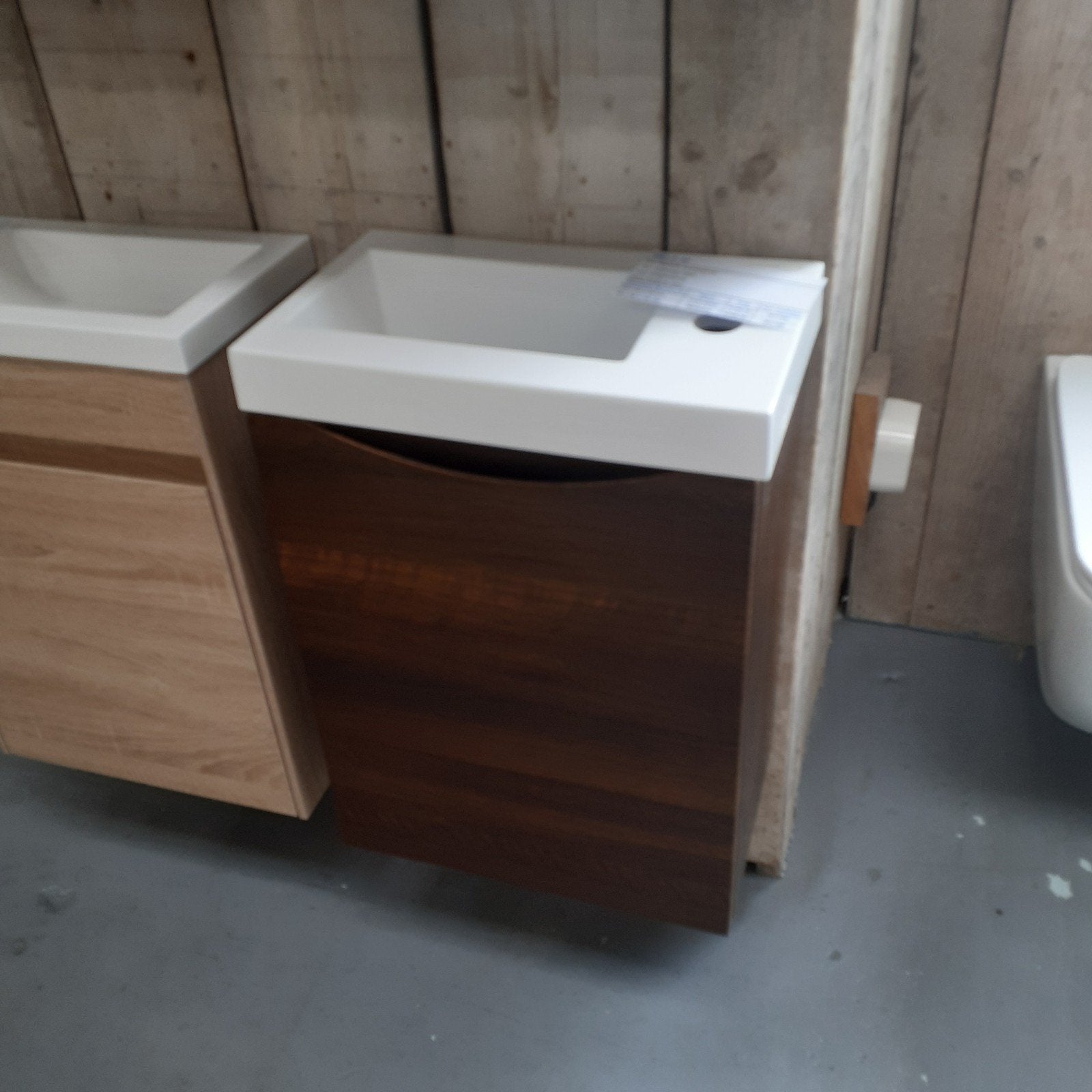 SALE! Toiletmeubel, Wasbak, Walnoot, Marmer, Afvoer, Mela, Ophalen of Verzenden, Nieuw, Bruin