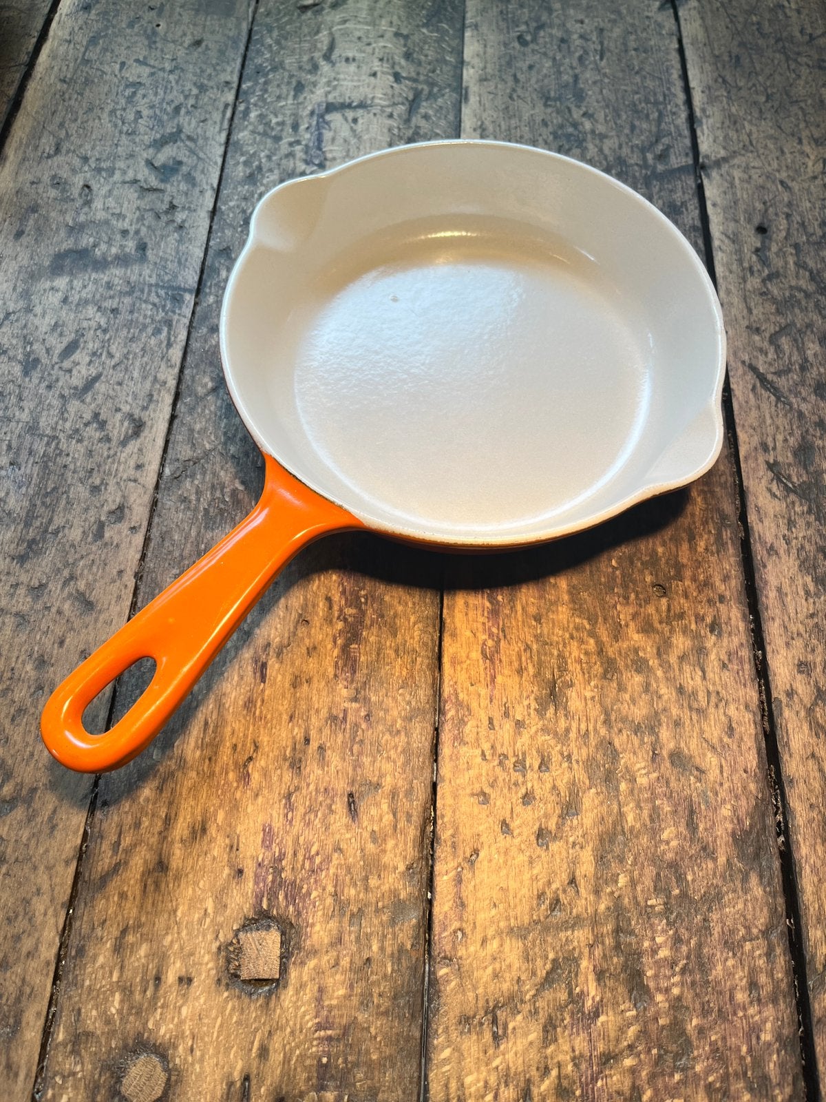 Le Creuset skillet 16cm, Ophalen of Verzenden, Zo goed als nieuw, Gietijzer