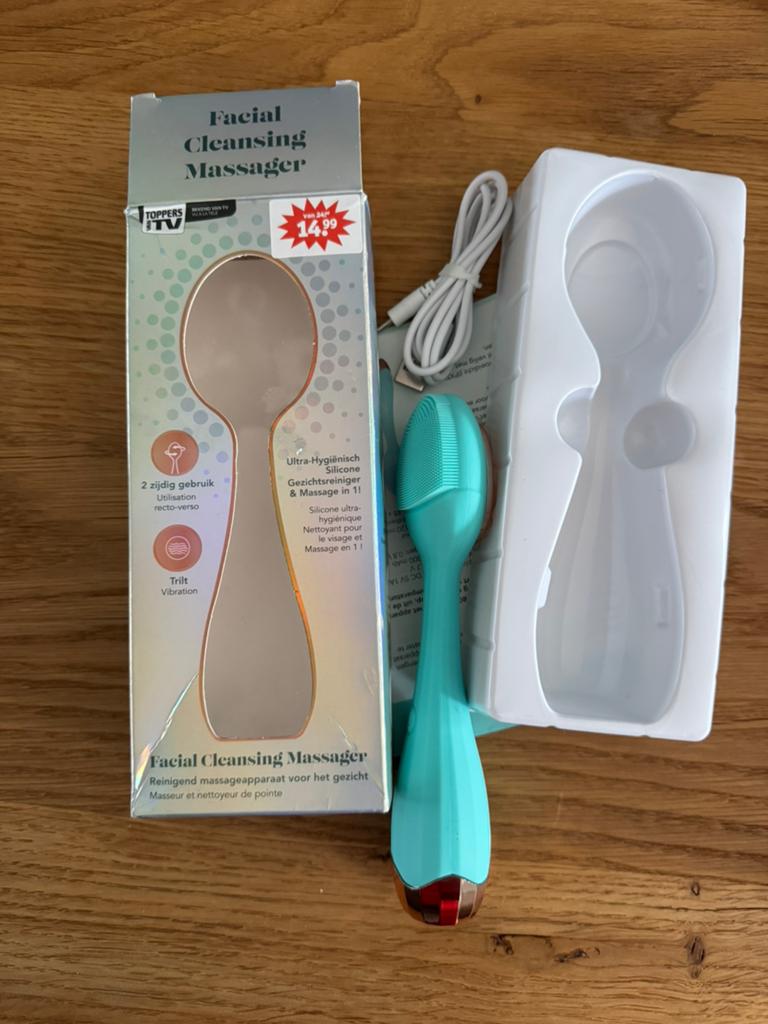 Facial Cleanser, Ophalen of Verzenden, Nieuw, Gehele gezicht, Reiniging