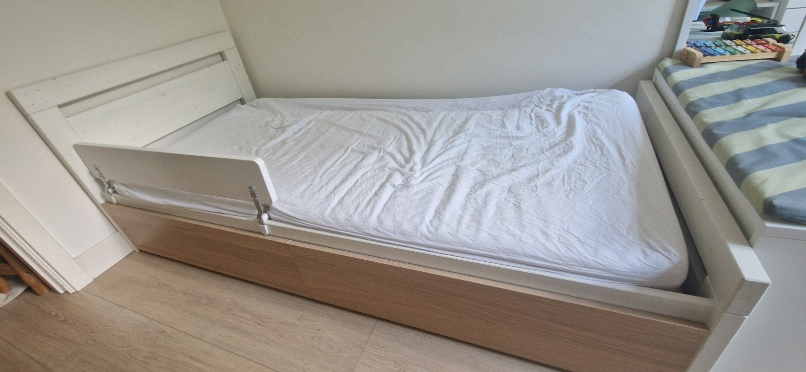 1 persoons bed met lades, Ophalen, Gebruikt, 90 cm, Eenpersoons