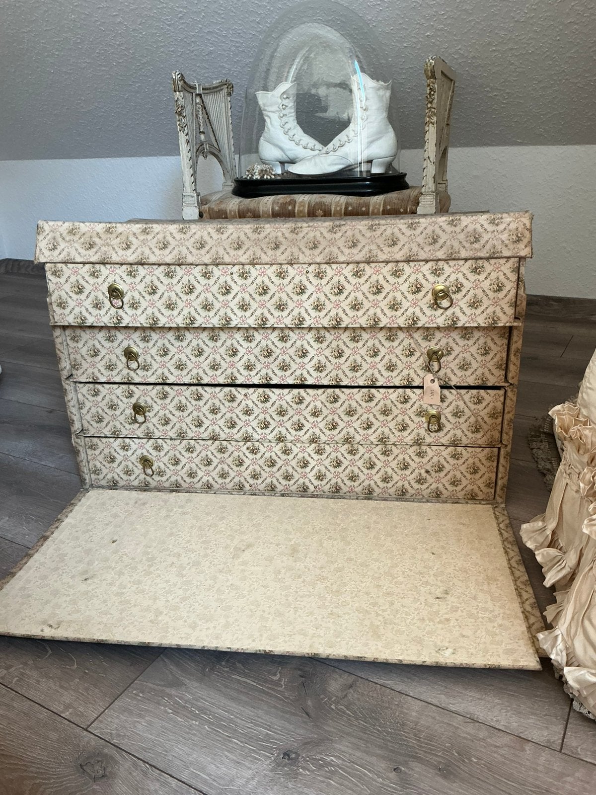 ANTIEKE FRANSE GROTE STOFFEN LINGERIE DOOS/KIST, Ophalen