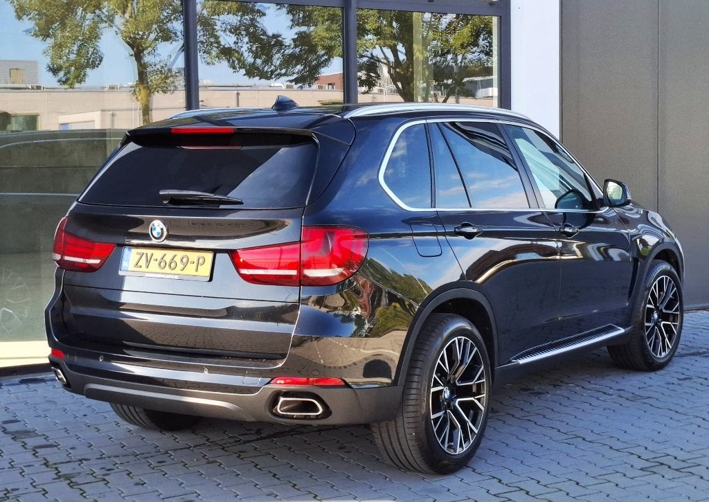BMW X5 Xdrive 35I Aut8 (2014) l 20 inch l High Executive, Auto's, 2005 kg, Zwart, Leder, Bedrijf