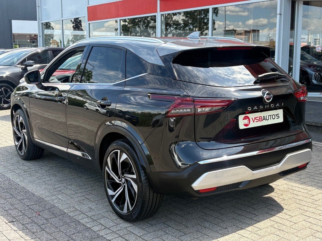Nissan QASHQAI 1.3 MHEV TEKNA PLUS 158PK AUT. LEER PANO CAME, Auto's, Automaat, Gebruikt, Huisgarantie, Met garantie (alle)