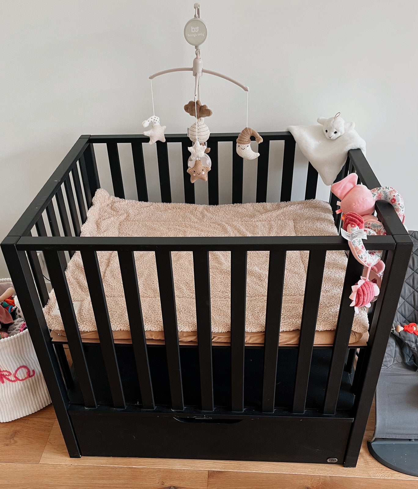 Zwarte box met lade, Ophalen, Gebruikt, Lade