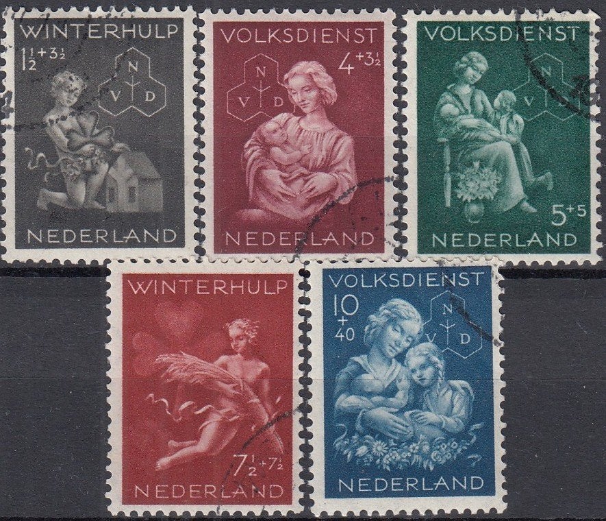 Nederland- 3.28.2- 1944 - Winterhulp- NVPH-423 t/m 427- G, Verzenden, Na 1940, Gestempeld