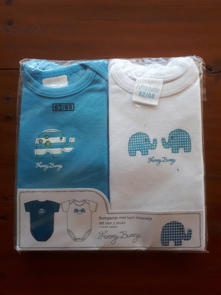 2 nieuwe rompertjes maat 62-68, Kinderen en Baby's, Ophalen of Verzenden, Nieuw, Jongetje of Meisje, Nacht- of Onderkleding