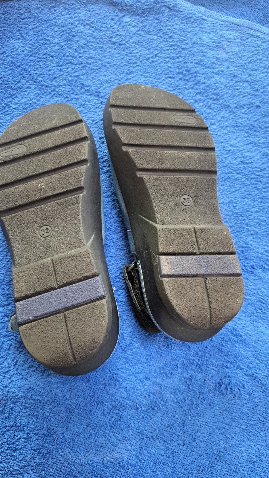 Wolky sandalen blauw maat 39 - Zo goed als nieuw, Kleding | Dames, Schoenen, Wolky, Blauw, Zo goed als nieuw, Sandalen of Muiltjes