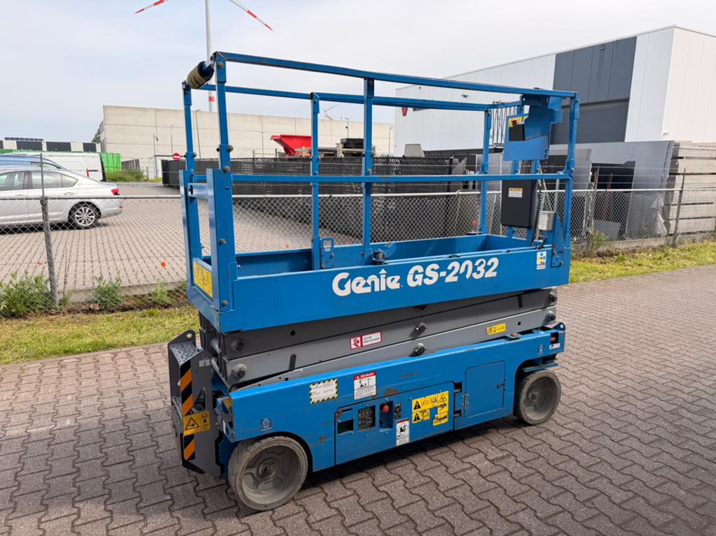 Genie GS-2032 hoogwerker 2015, Ophalen