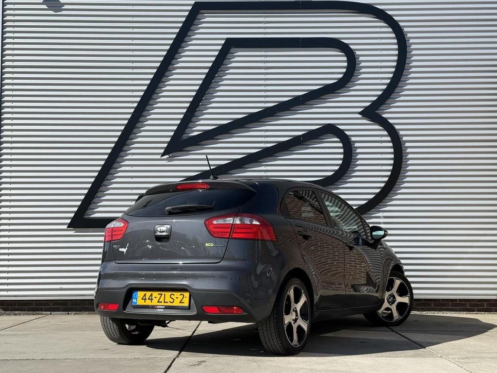 Kia Rio 1.2 CVVT Super Pack 1e Eigenaar|Navi|Camera|Clima|Cr, Auto's, Kia, Euro 5, 4 cilinders, Origineel Nederlands, Handgeschakeld