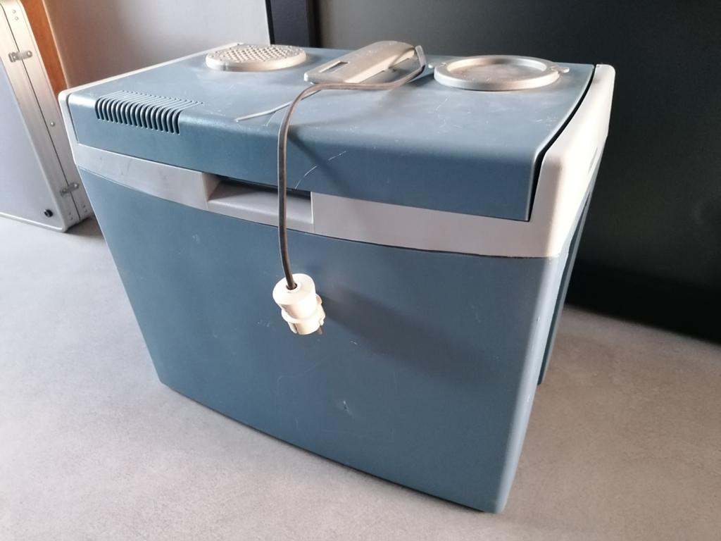 Mobicool TC 35 Koelkast Koelbox 12 of 220 Volt Camping
35 L, Ophalen of Verzenden