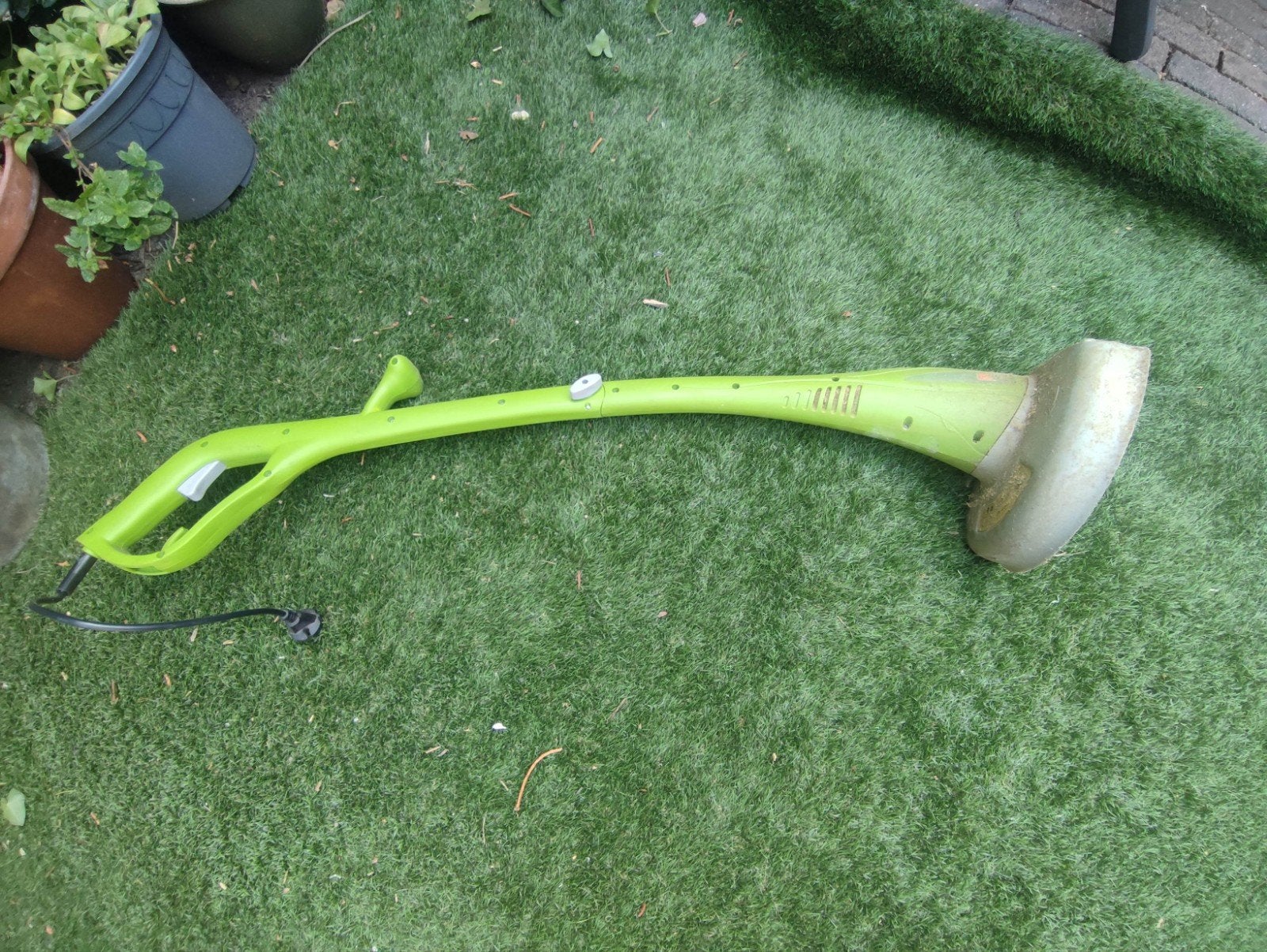 Grastrimmer merk 'central park', Ophalen, Nieuw, Elektrisch