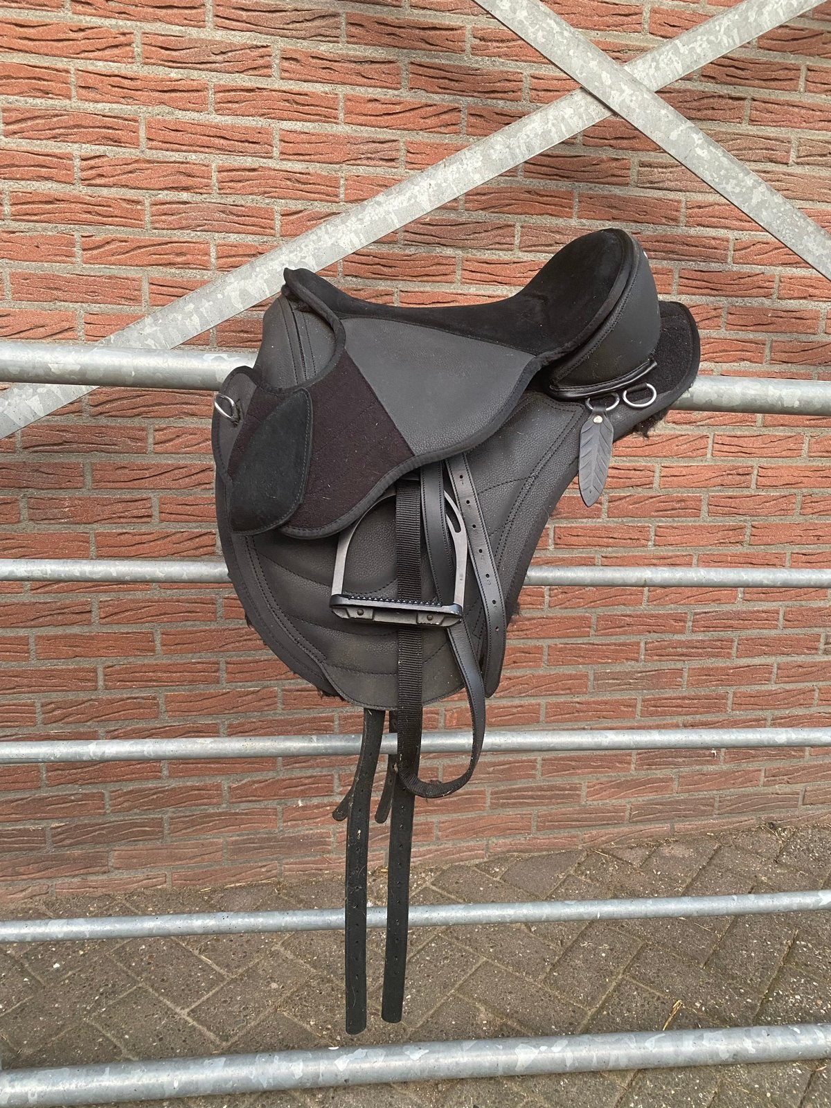 Boomloos Barefoot zadel, Ophalen, Zo goed als nieuw