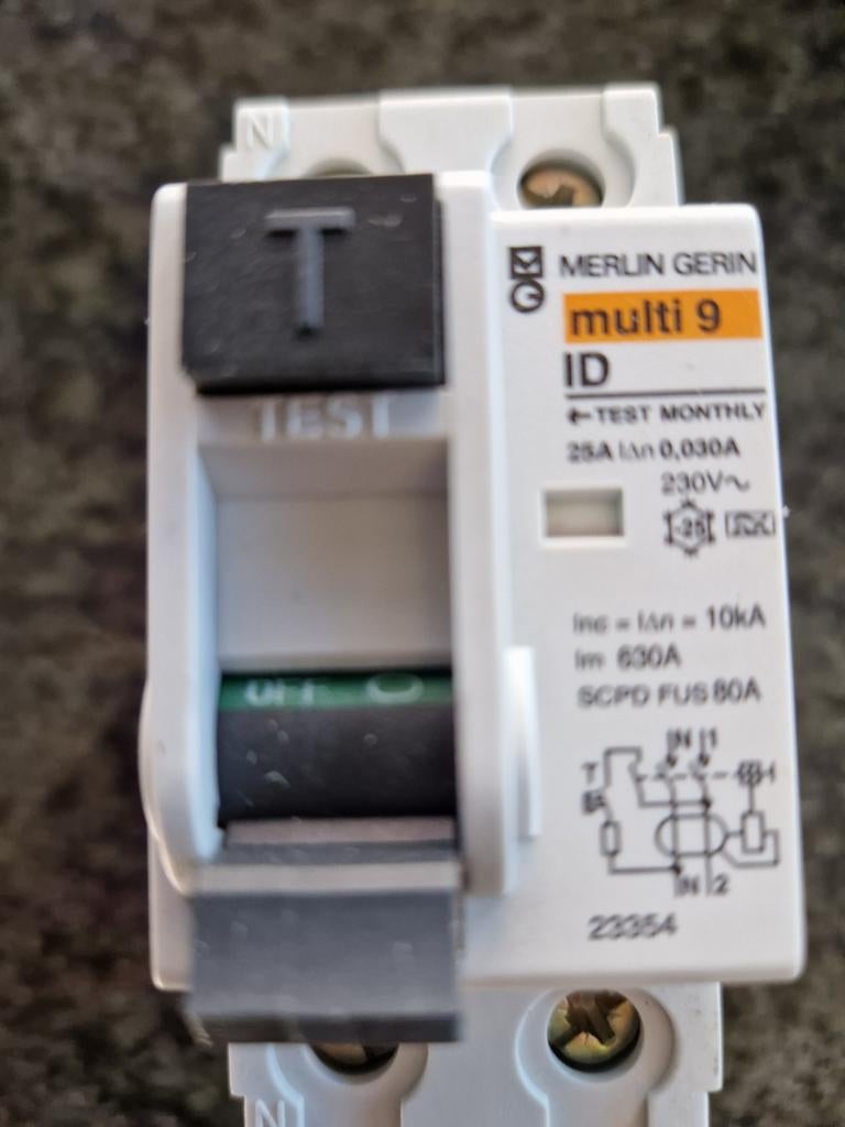 Merlin Gerin aardlekschakelaar 30mA - Multi 9 ID 2P 25A, Ophalen of Verzenden, Nieuw, Schakelaar
