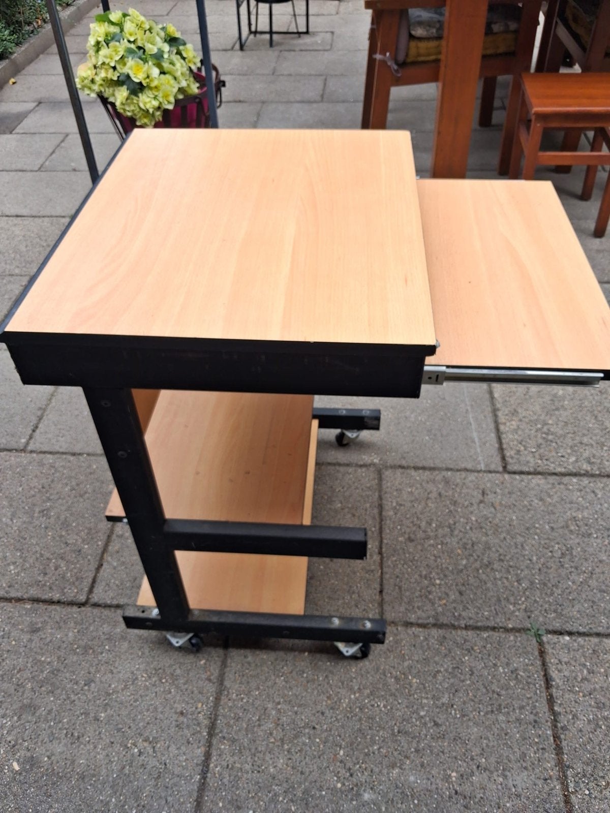 Verrijdbaar bijzettafeltje met uitschuifbaar blad, Ophalen, Gebruikt, 70 tot 120 cm, 40 tot 80 cm