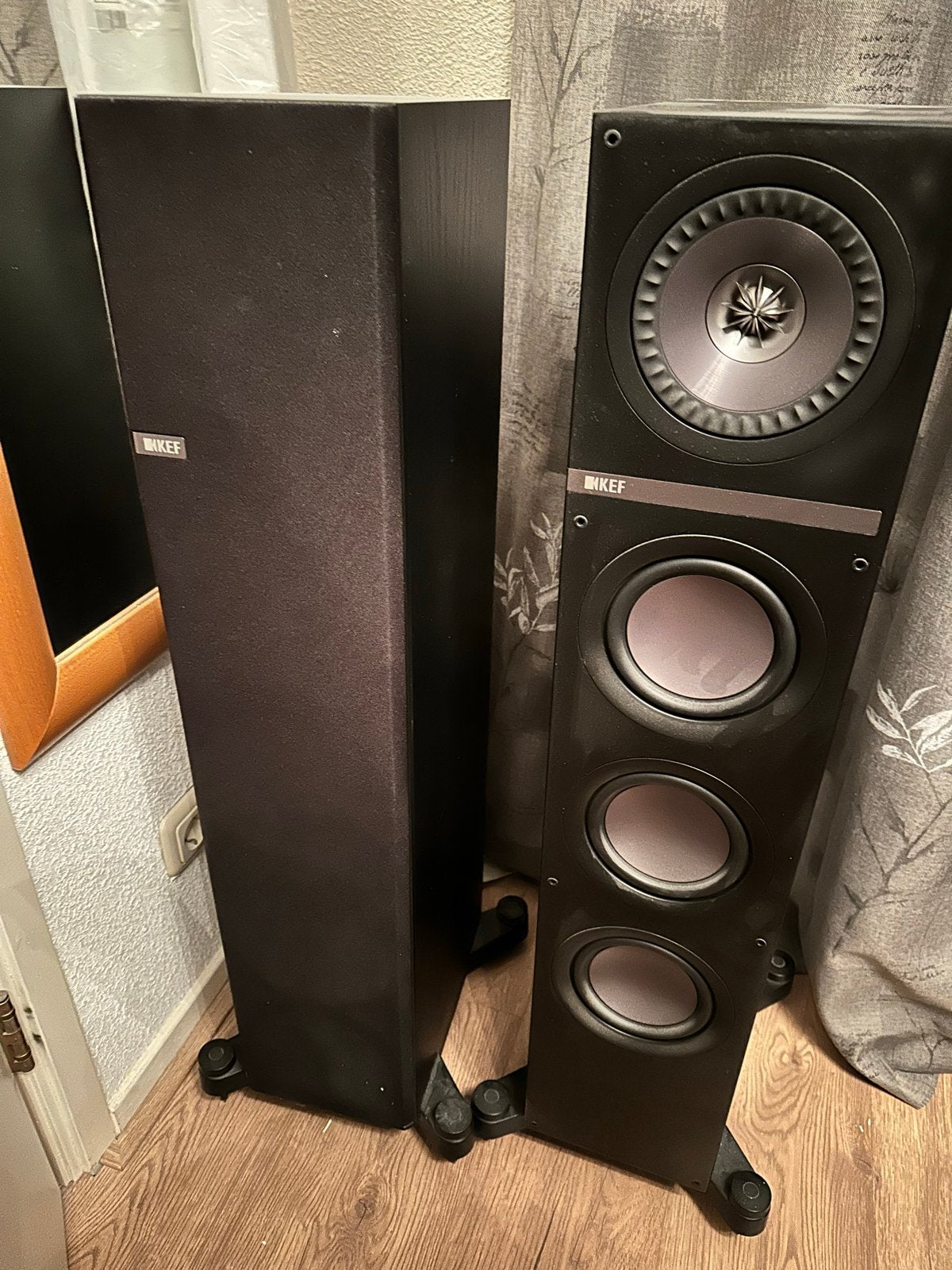 2 KEF Vloerstaande Luidsprekers - Uitstekend Geluid, Audio, Tv en Foto, Ophalen, Gebruikt, Vloerstaande luidspreker, KEF