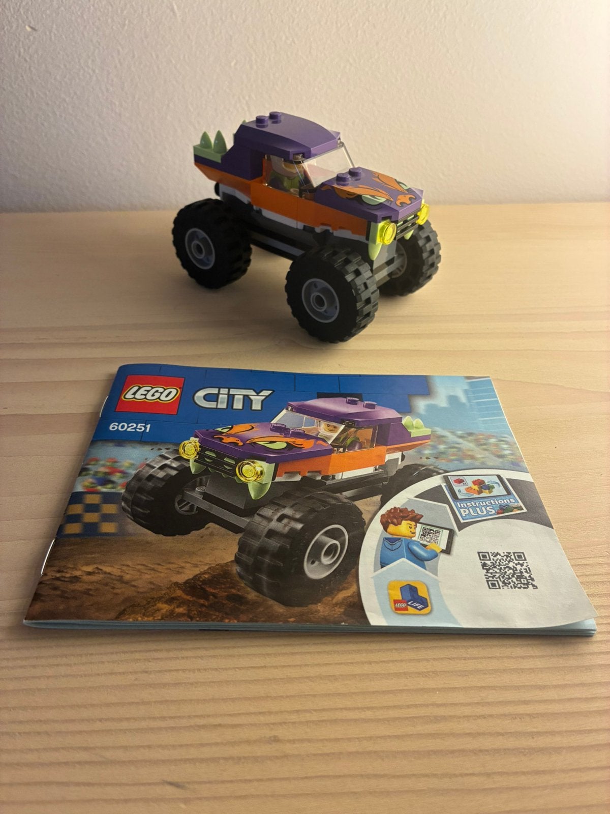 Lego City 60251, Ophalen of Verzenden, Zo goed als nieuw