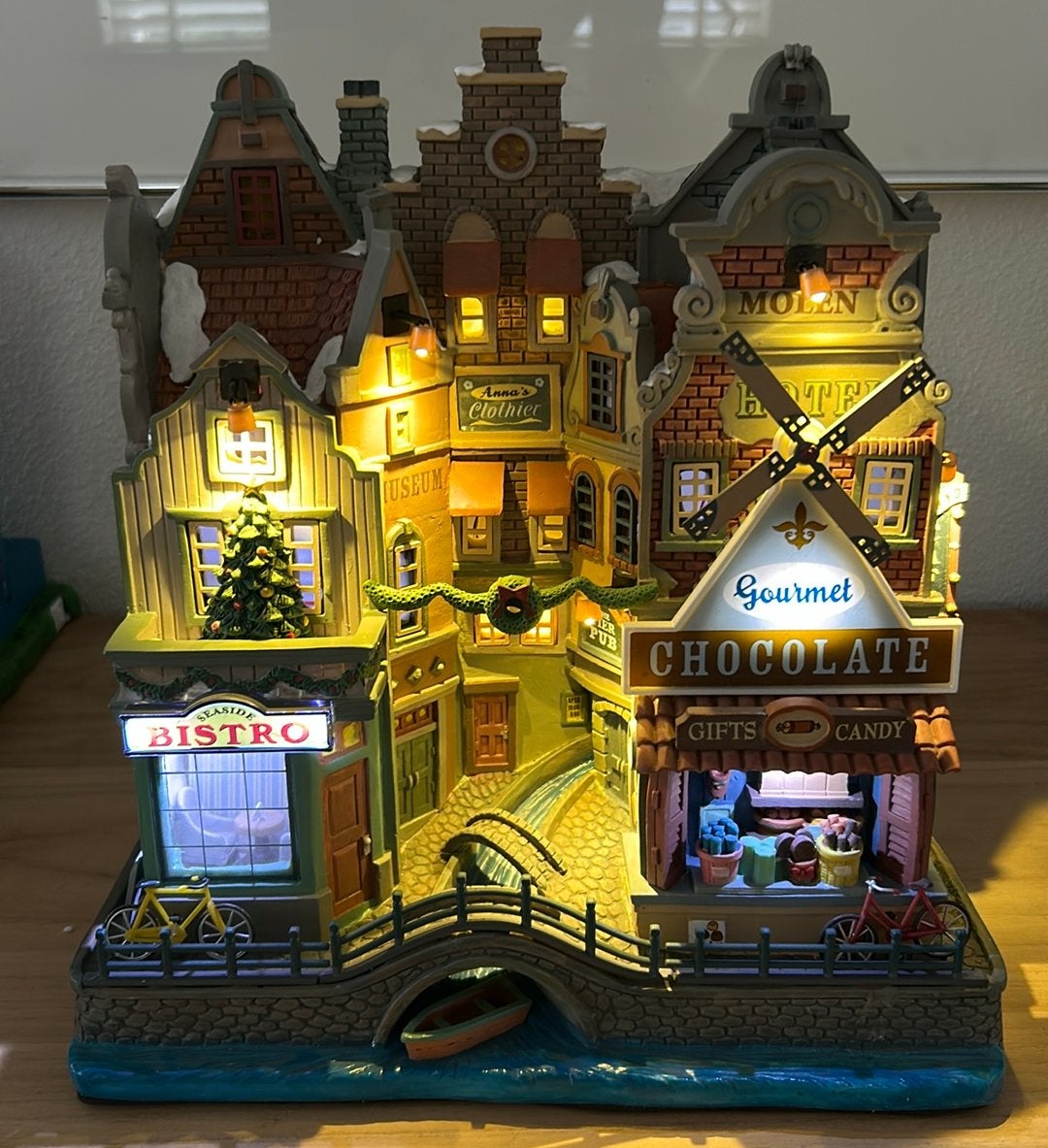 Lemax Seaside Christmas - facade, Diversen, Kerst, Ophalen, Zo goed als nieuw