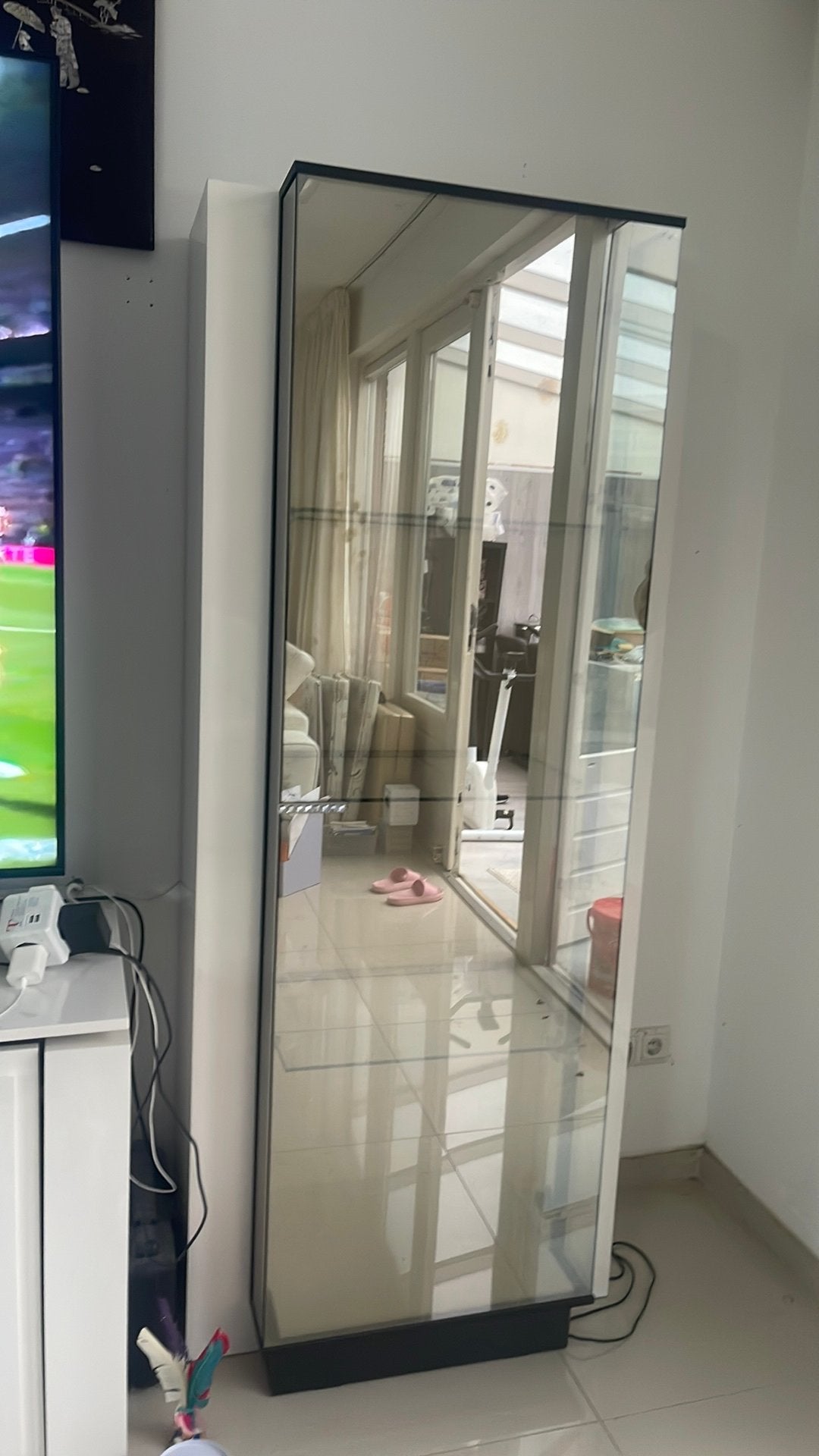 Vitrine kast met verlichting, Ophalen, Zo goed als nieuw, Binnendeur, Minder dan 200 cm