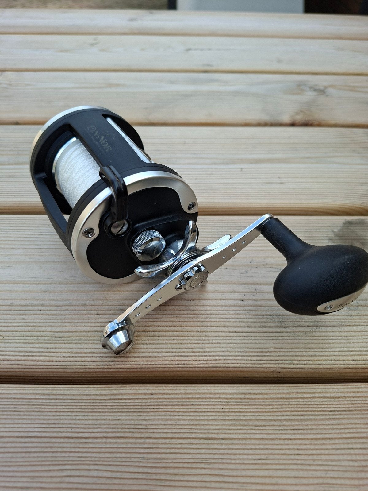 fin-nor trolling sd 220 lw reel, Ophalen of Verzenden, Zo goed als nieuw, Molen