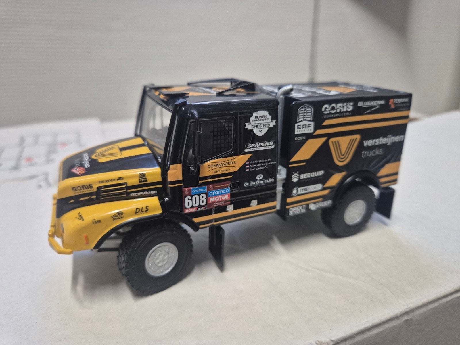 Iveco Verstijnen Trucks Dakar Rally 2024, Ophalen of Verzenden, Zo goed als nieuw, Bus of Vrachtwagen