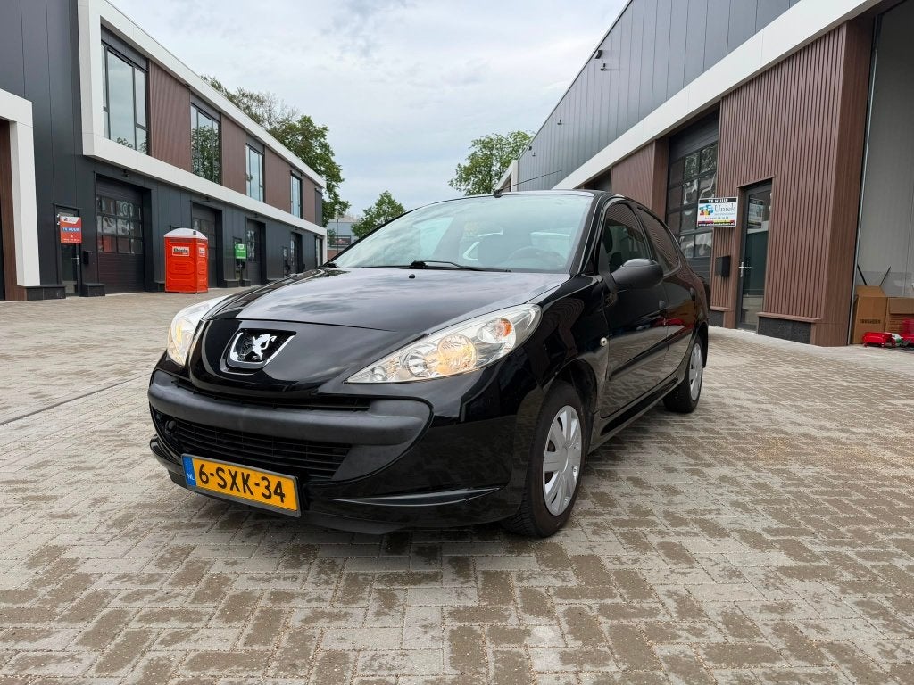 Peugeot 206+ 1.4 XR | 2011 | APK tot 02-02-2027 | Nette auto, Auto's, Voorwielaandrijving, 206+, Stof, 4 cilinders