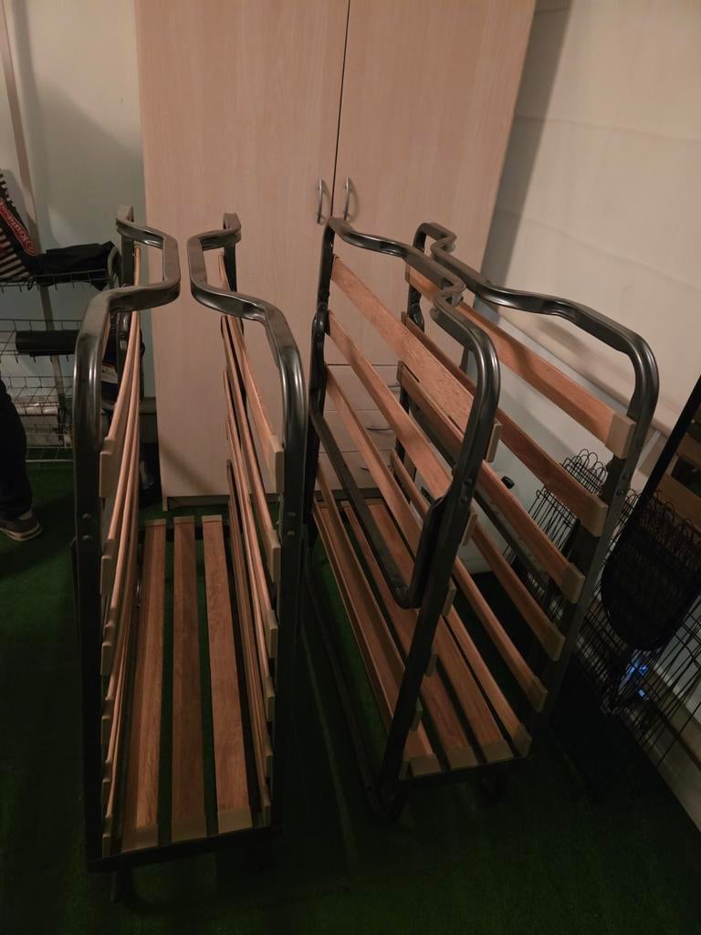 Twee opklapbedden met matrassen, Huis en Inrichting, Slaapkamer | Bedden, Ophalen