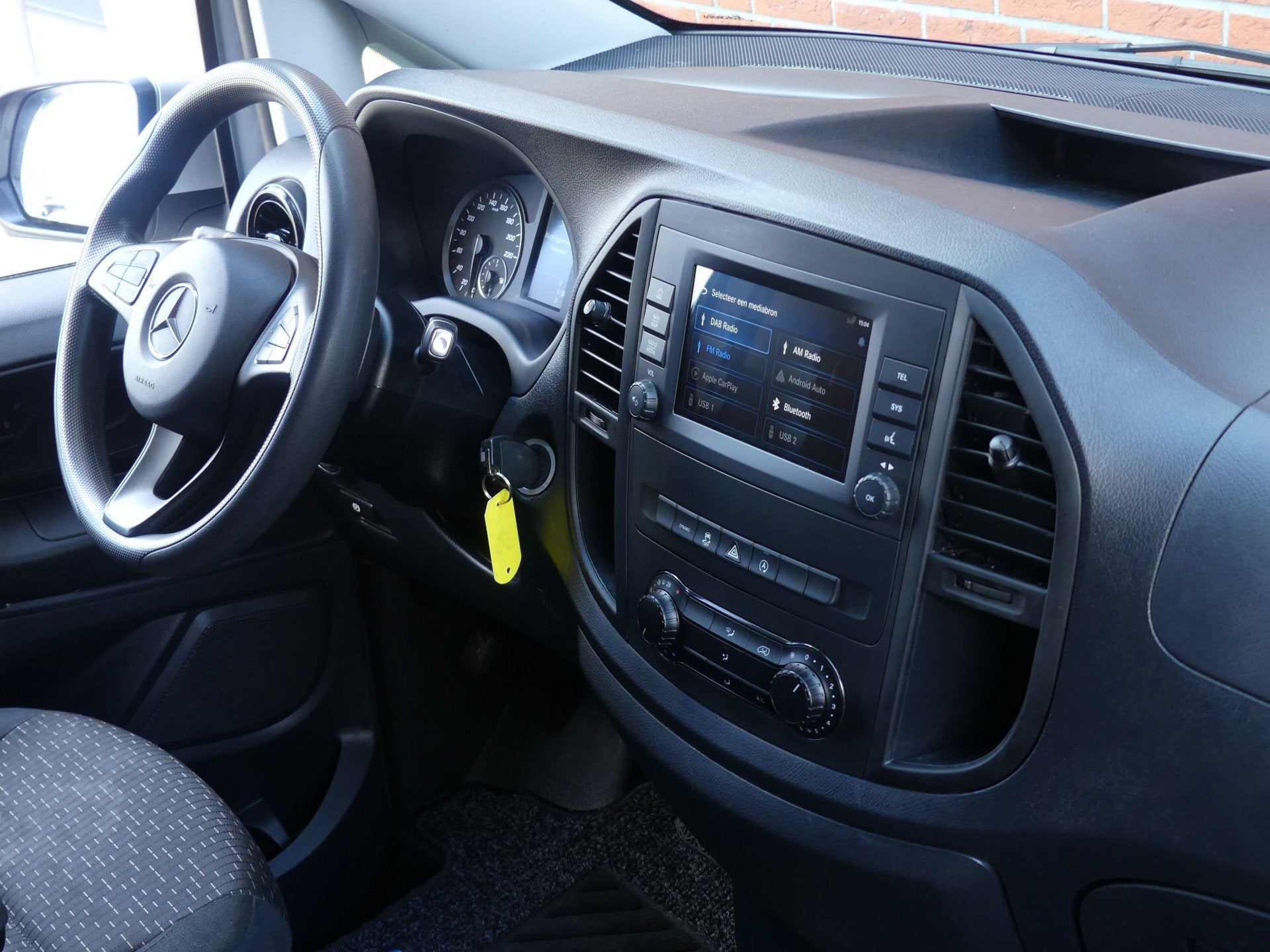 Mercedes-Benz Vito 114 CDI Lang Camera/Navigatie/Apple carpl, Auto's, Automaat, Gebruikt, Euro 6, 4 cilinders
