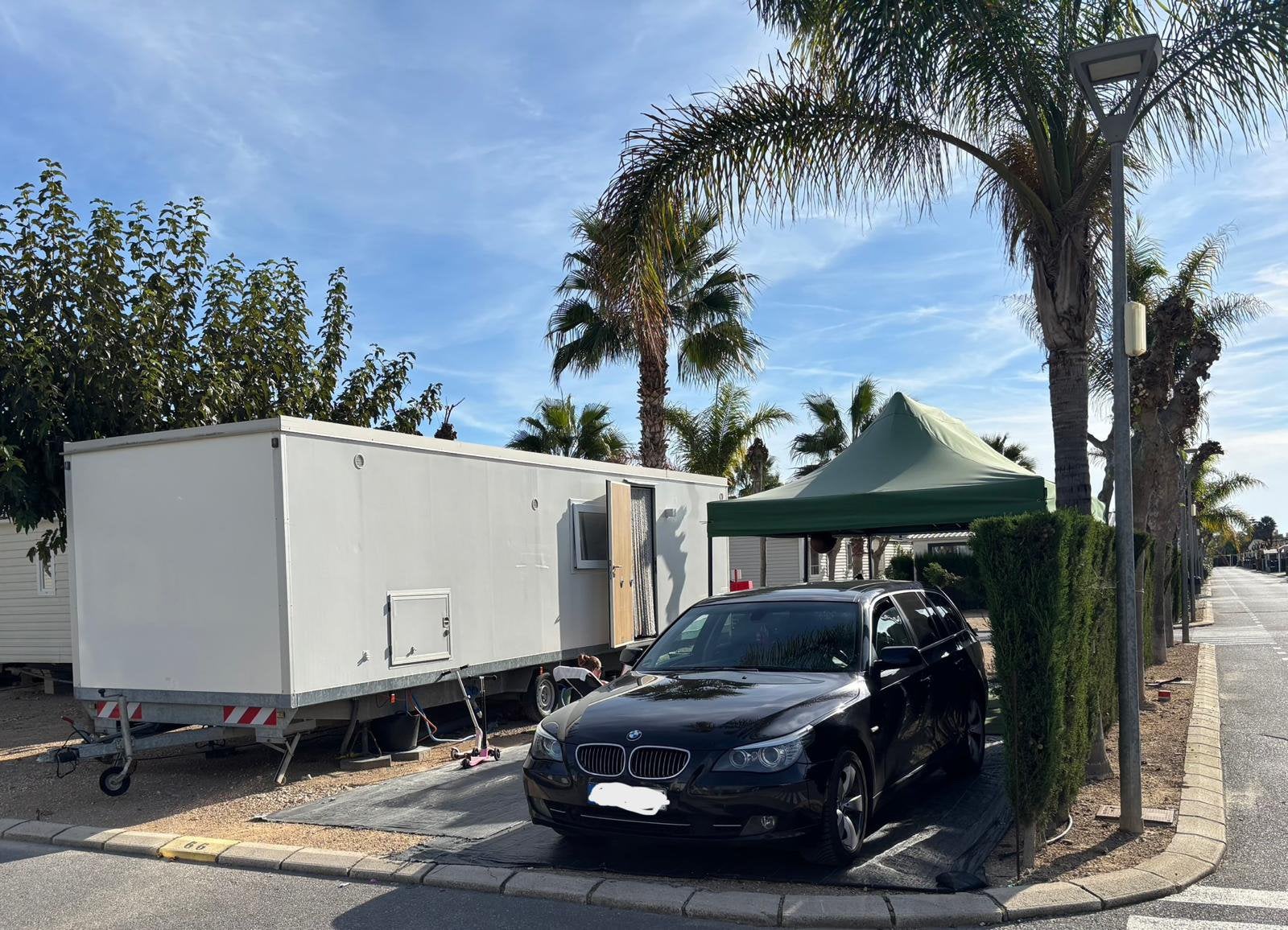 TE KOOP: Mobiele Woonunit – Spanje Benidorm, Huizen en Kamers