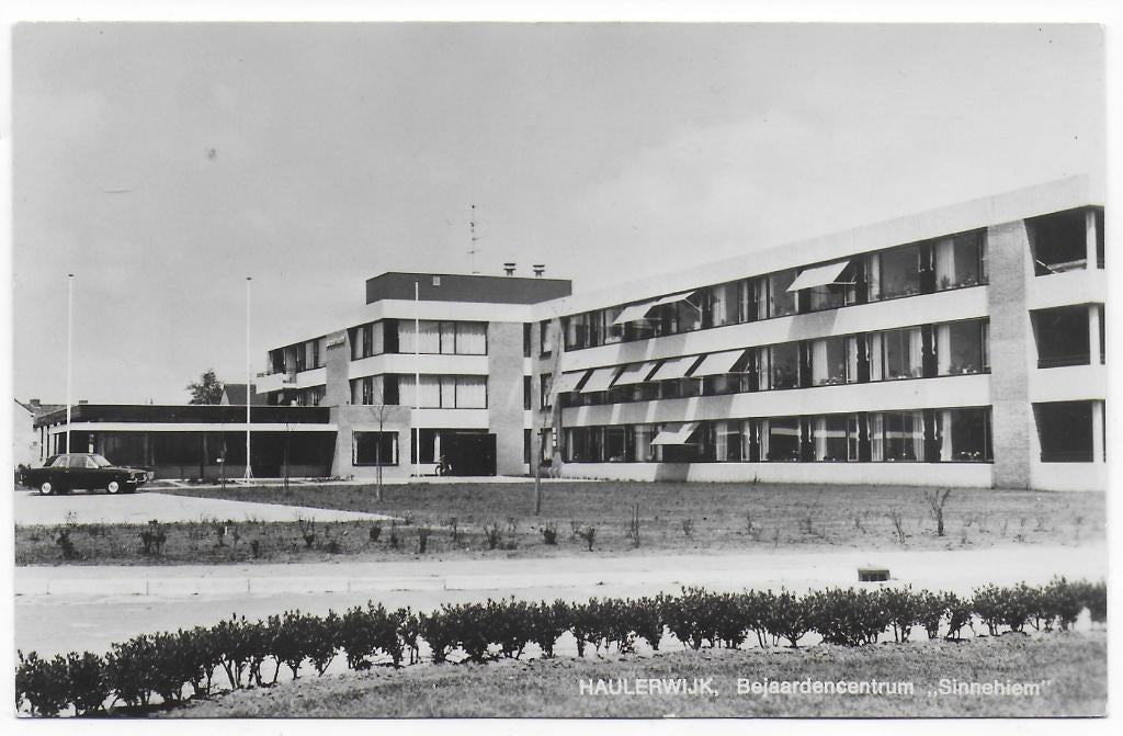Haulerwijk Sinnehiem oude ongelopen ansichtkaart B7524, Ophalen of Verzenden, 1960 tot 1980, Gelopen
