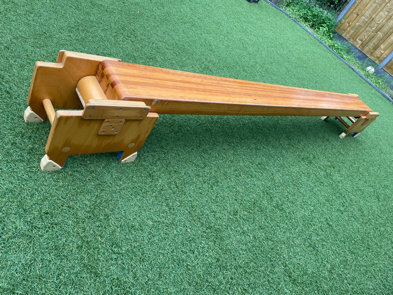 Retro vintage gymbank - Glijbaan, TV-meubel, Bijzettafel, Huis en Inrichting, Minder dan 45 cm, Gebruikt, 75 cm of meer, Rechthoekig