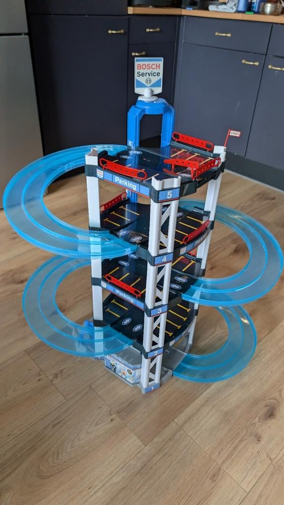 Bosch speelgoed auto garage - 85cm hoog, Ophalen of Verzenden, Gebruikt