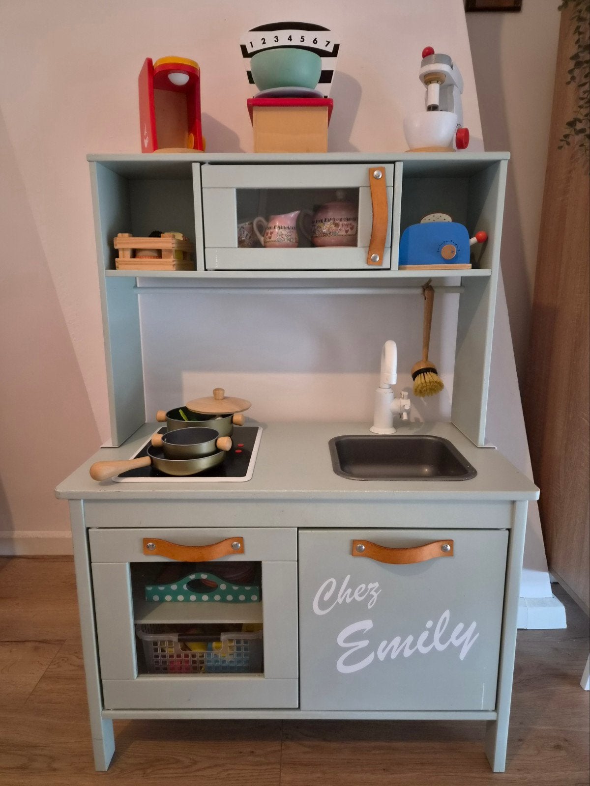 Ikea speelkeuken (Duktig) met accessoires en servies!, Ophalen, Zo goed als nieuw, Knutselen