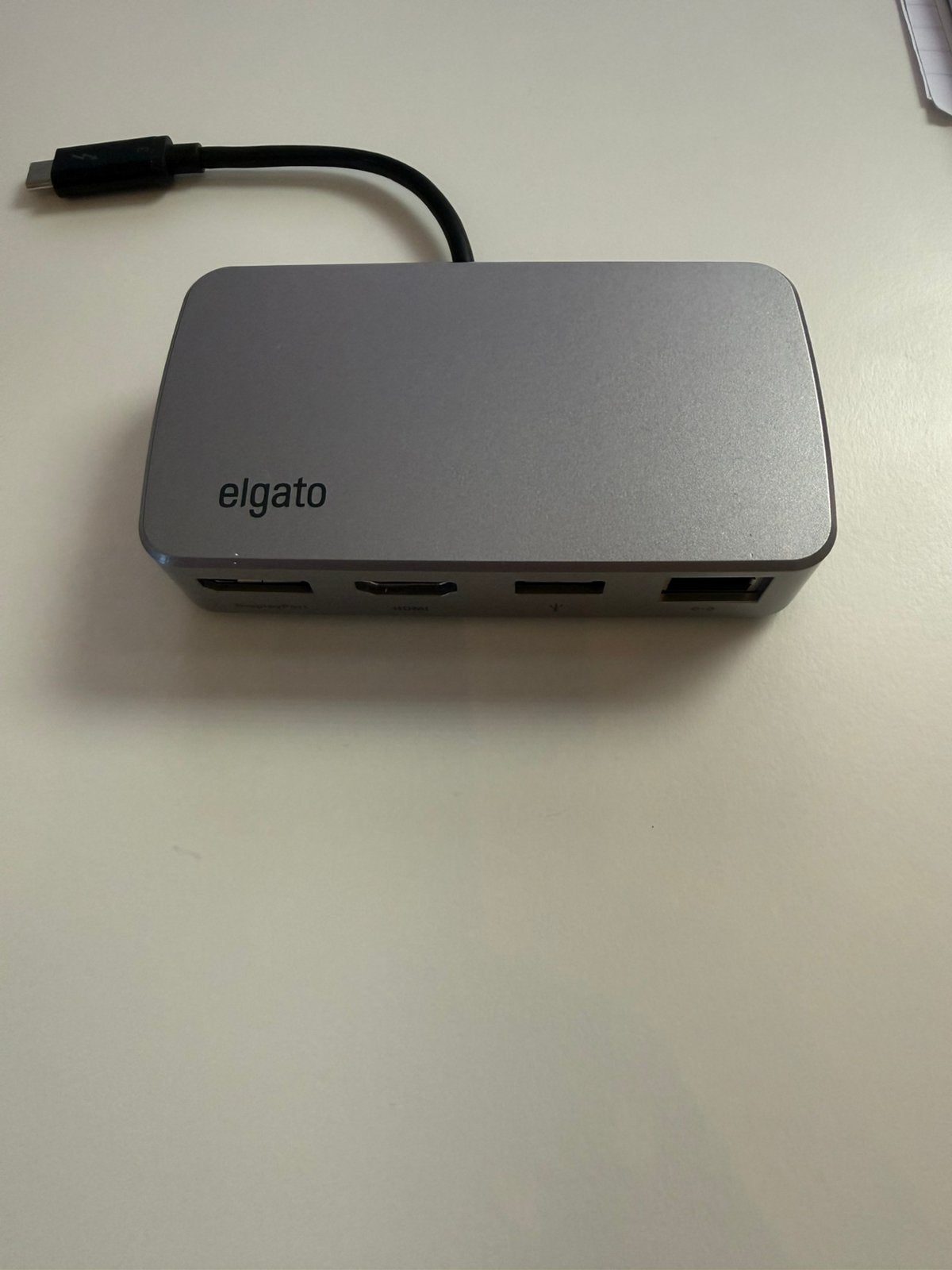 Elgato Thunderbolt 3 mini dock, Computers en Software, Dockingstations, Ophalen, Zo goed als nieuw, Docking station, Laptop