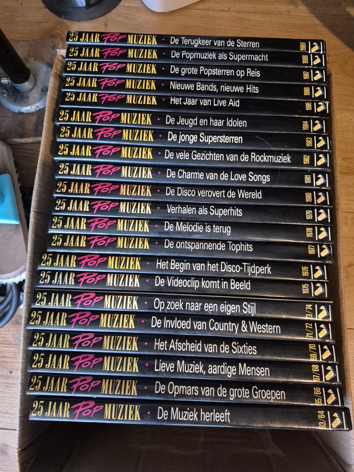 25 Jaar Pop Muziek - Complete Collectie (20 delen), Ophalen, Gelezen, Algemeen, Onbekend