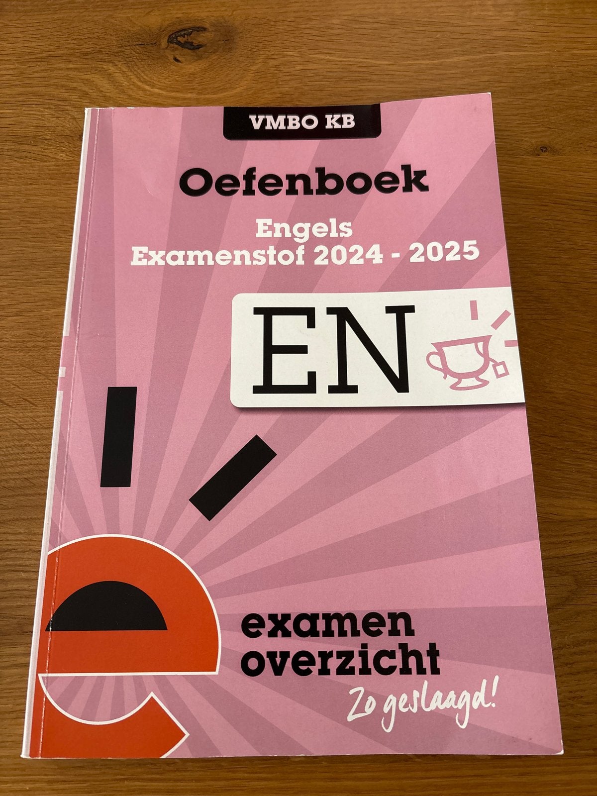 Oefenboek Engels VMBO KB Examenstof 2024-2025, Ophalen of Verzenden, Zo goed als nieuw, VMBO, Engels