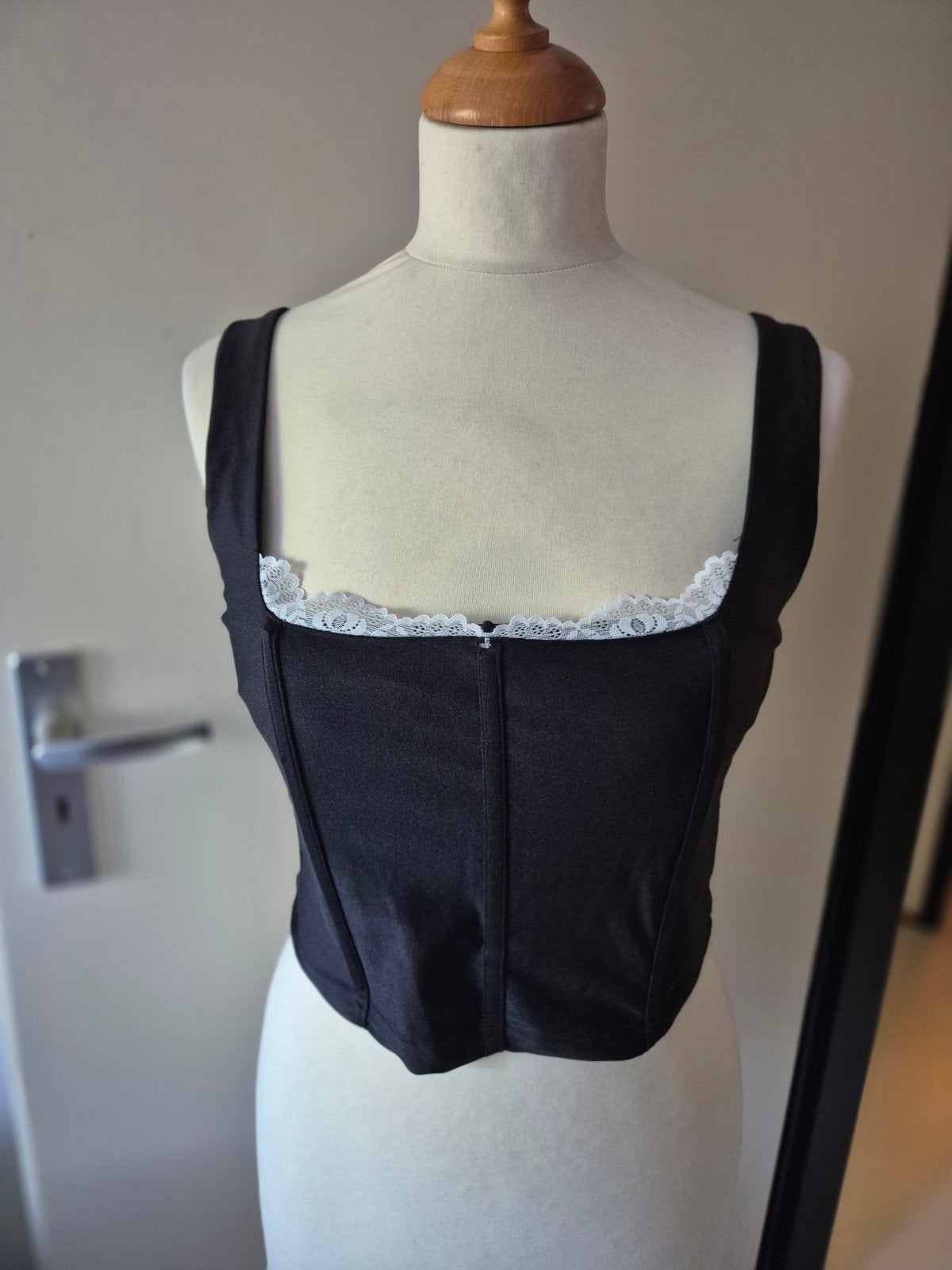 Zwarte Corset Top met Kant – Maat M (38), Maat 38/40 (M), Zwart, Ophalen of Verzenden, Zo goed als nieuw